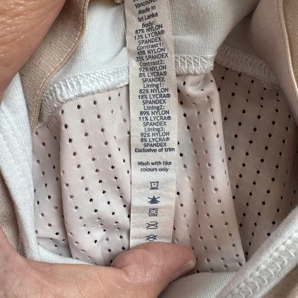 Lululemon White Racerback Tank Top with Built-in Shelf Bra Size 12 Yoga Gym